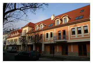   - Belváros Apartman Eger